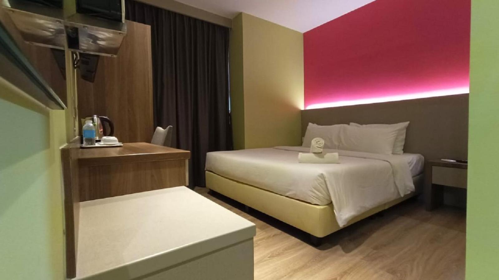 ג'והור בהרו Yee Hotel Permas Jaya מראה חיצוני תמונה