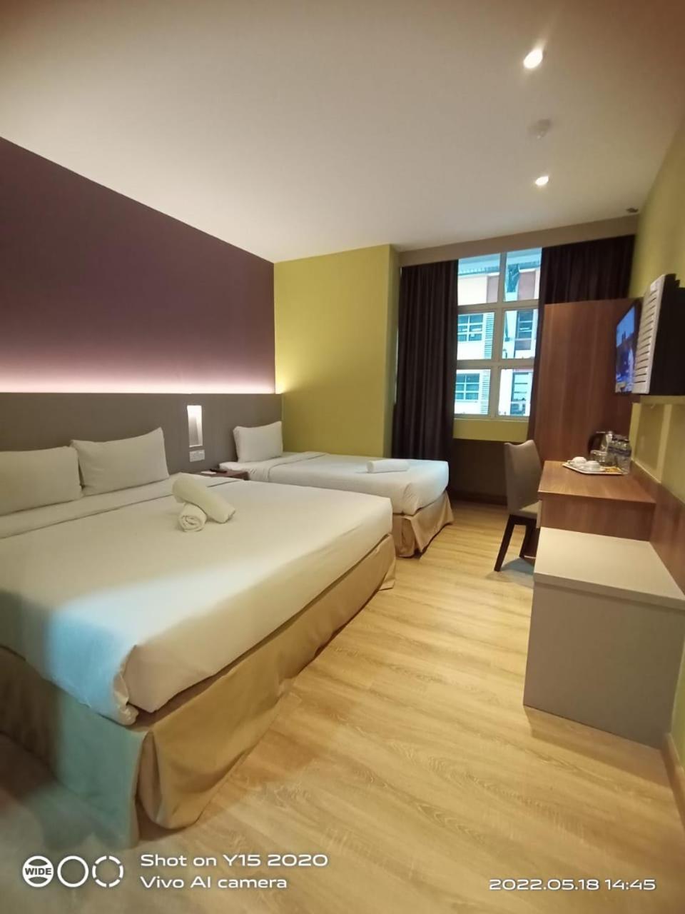 ג'והור בהרו Yee Hotel Permas Jaya מראה חיצוני תמונה